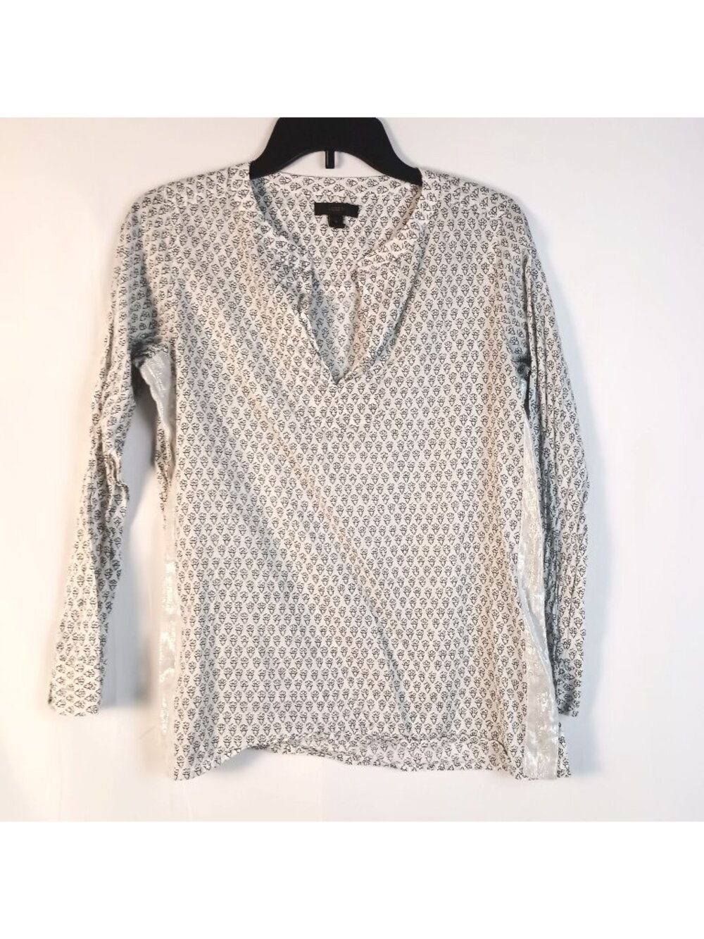 J.Crew Black White Floral Tunic Top Split Neck Block Print Sz 2 Relaxed